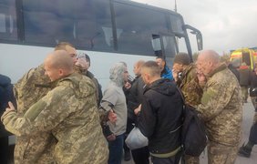 Україна повернула з полону 52 захисників (відео)