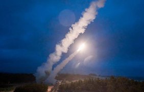 Росіяни вдарили касетним боєприпасом по Запоріжжю: можлива евакуація частини мешканців