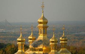 Молилися за росію: правоохоронці вивчать відео богослужіння у Києво-Печерській Лаврі