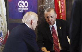 Байден та Ердоган виступили за продовження зернової угоди