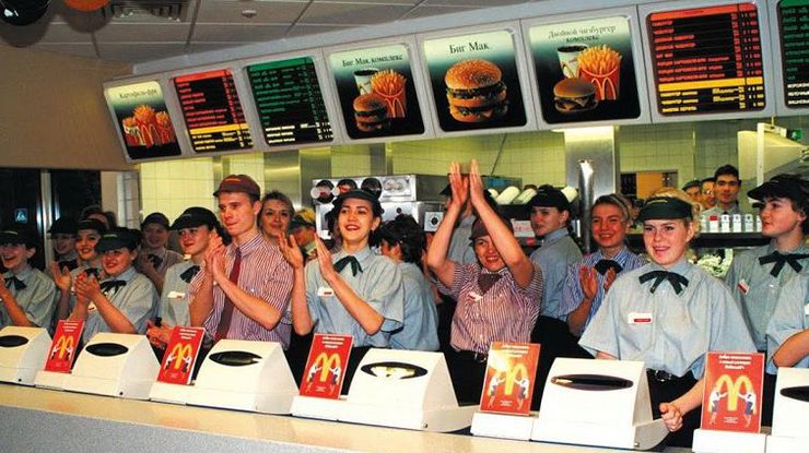 Так відкривали перший McDonald's у Білорусі