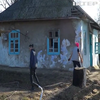 Уламки російської ракети впали на хатину 74-річної жительки подільського села