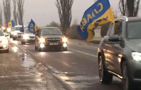 У Молдові влаштували автопробіг під гаслом "Слава Україні!"