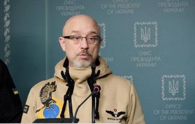 "Почалася мобілізація комарів": Резніков іронічно відреагував на фейк Кремля