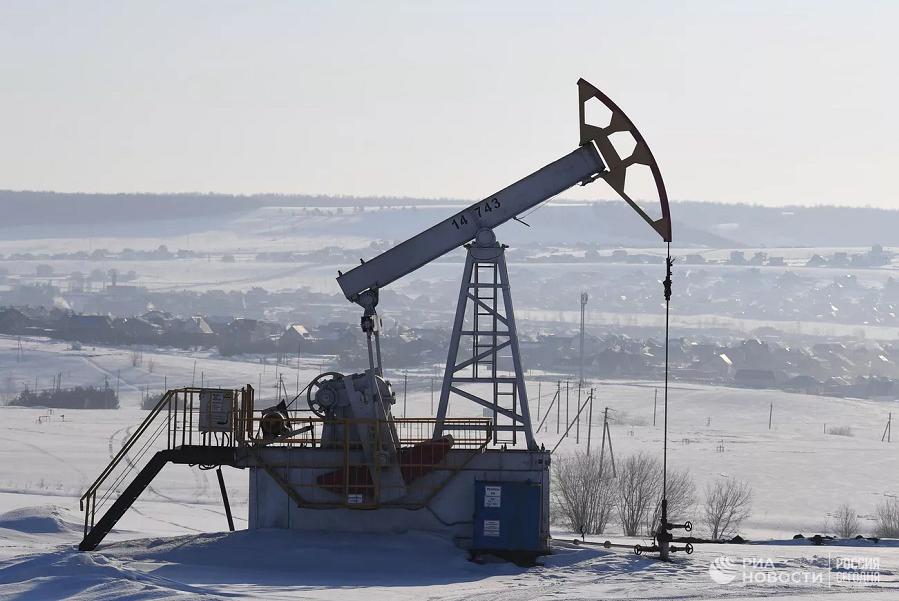 Стеля цін на російську нафту розпочнеться з $60 за барель з можливістю змінювати її значення надалі. Про це повідомили у Мінфіні США