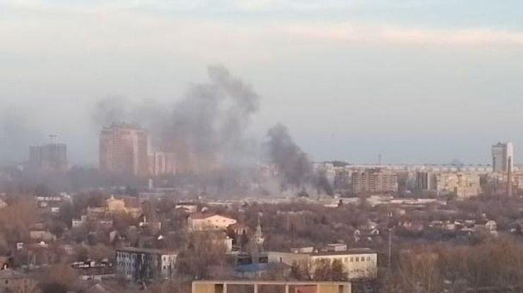 Фото: центр окупованого Донецька знову під обстрілом / t.me/Novostidnu