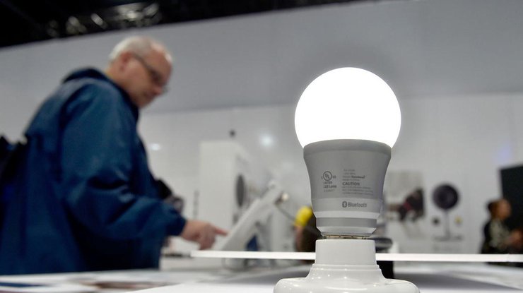 ЄС передасть30 млн LED-лампочок