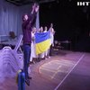 Українські біженці відкрили свою душу на сцені у Варшаві
