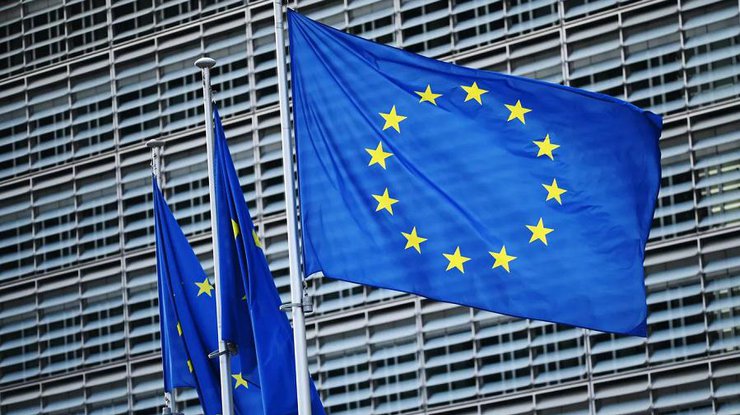 ЄС обговорює нові санкцій проти рф