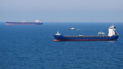 Біля берегів Туреччини застрягли 20 танкерів з 18 млн барелів нафти