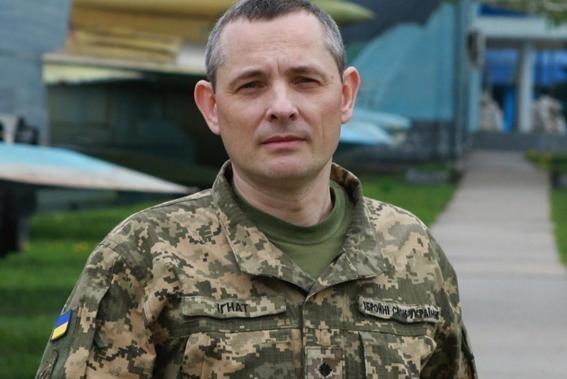 Речник Повітряних сил України Юрій Ігнат заявив про те, що росія заздалегідь готується до кожного масованого ракетного удару по території України