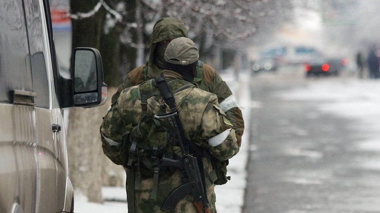 Боевики на улицах Луганска