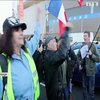 Люди з усього світу підтримують грошима протести далекобійників у Канаді