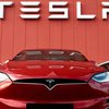 Tesla отзывает полмиллиона автомобилей: что произошло