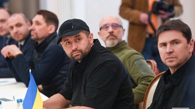 Украинская делегация на переговорах с РФ