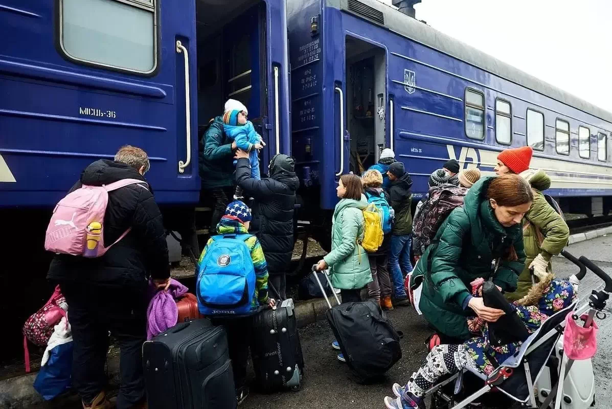 В субботу, 12 марта, жителей Луганской области предупредили о прибытии эвакуационного поезда