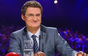 Под Киевом в дом ведущего "Караоке на Майдане" Контратюка прилетел снаряд (фото)