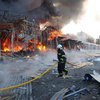 В Харькове после обстрела сгорел рынок: погибли три человека (фото)