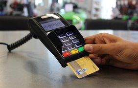 В Украине запретили платежные карты банков России и Беларуси