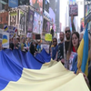 Сотні людей у Нью-Йорку вийшли на акцію протесту проти війни в Україні