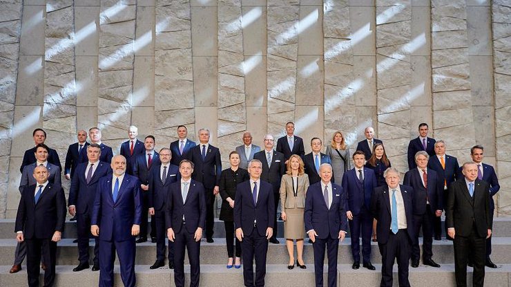 Главы государств-членов НАТО