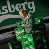 Найбільші пивоварні компанії світу Heineken і Carlsberg залишають росію