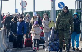 Беженцы из Украины получат право жить и работать в Европе 3 года