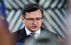 "Скажите боссу прекратить обстрелы городов": Кулеба жестко обратился к Лаврову