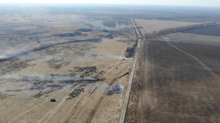 Знищено колону техніки ворожих окупантів