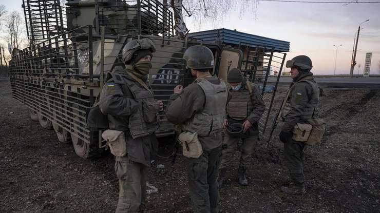 Украинская армия держит оборону