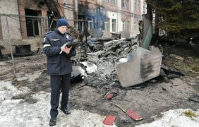 Сбитый вражеский истребитель в Харькове