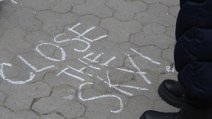 Фото: закрыть небо над Украиной