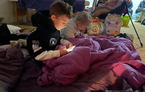 За останню добу окупанти вивезли з України понад 1100 дітей