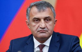 Південна Осетія в липні проведе "референдум" щодо приєднання до росії