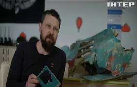 Український підприємець виготовляє брелоки зі збитого російського літака