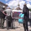 Авто-телевізори на вулицях: Бєдняков показав сюрреалістичне відео з Маріуполя