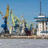російське вантажне судно зайшло у порт Маріуполя
