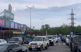 Евакуйовані з "Азовсталі" прибули до Запоріжжя (відео) 