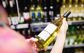 На Чернігівщині повертають "сухий закон": продаж алкоголя заборонено