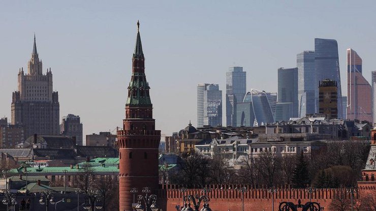 Москва витрачає валютні резерви