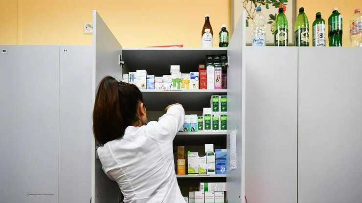 В Україні стрімко дорожчають ліки
