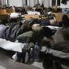 Антисанітарія та жахливи умови: маріупольців 4 тижні тримають у фільтраційних таборах