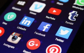 Окупанти мають намір заборонити Facebook і Instagram у Херсонській області 