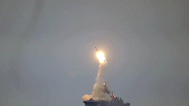 Запуск ракет з російських кораблів