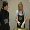 Волонтерки із Дніпра тримають кулінарний фронт: кожного дня готують по 150 порцій