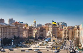 У Києві заборонили їзду на авто без глушника та феєрверки 