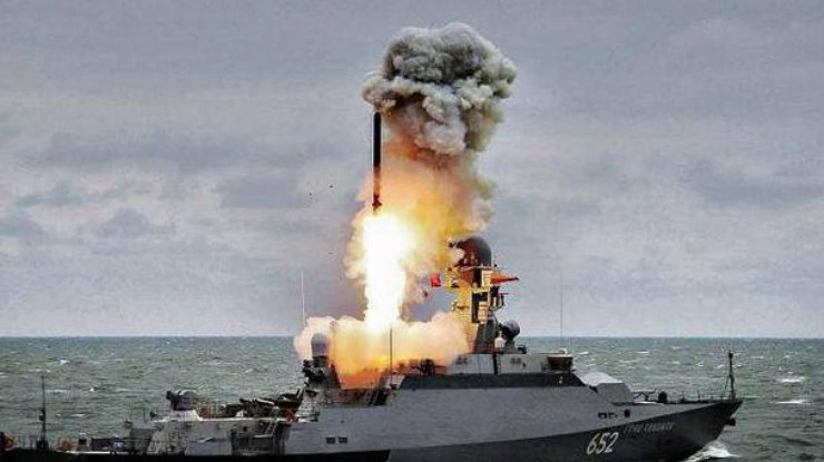 Фото: у Чорному морі рф тримає 40 крилатих ракет
