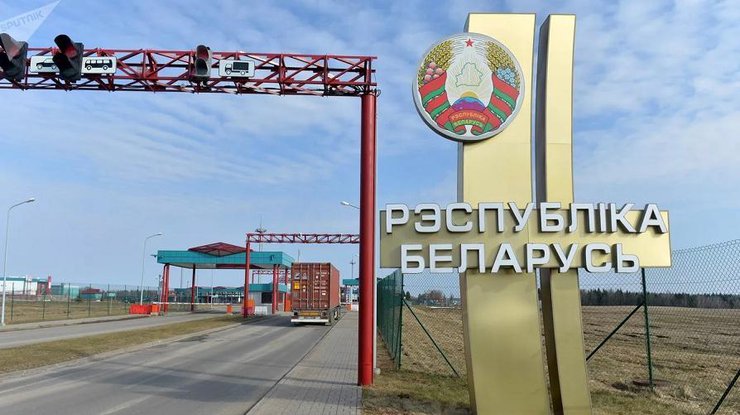 На кордоні з Білорусією зростає напруження