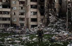 Росія обстріляла спальний район Харкова, є жертви
