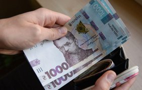 З початку війни зарплати в Україні скоротилися на 25-50%